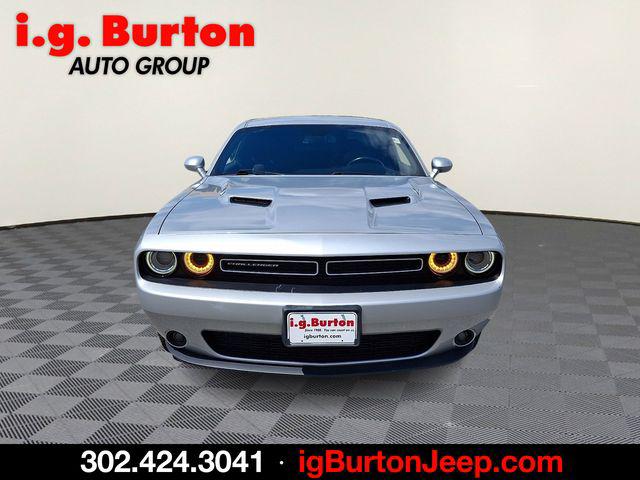 2020 Dodge Challenger SXT AWD