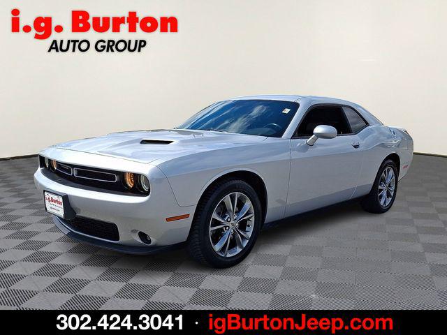 2020 Dodge Challenger SXT AWD