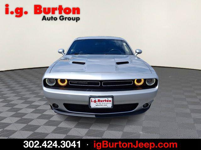 2020 Dodge Challenger SXT AWD
