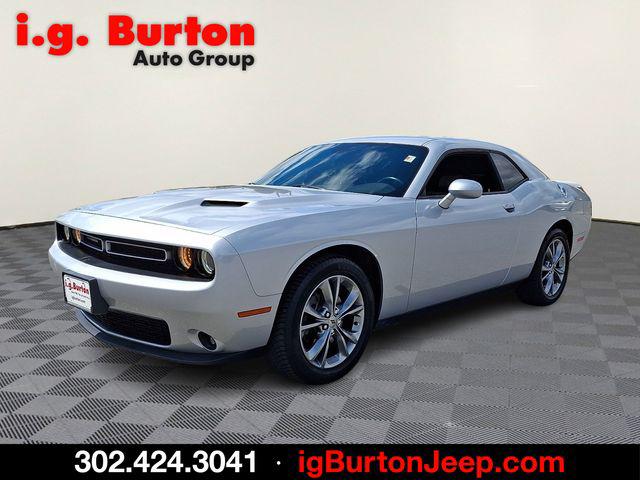2020 Dodge Challenger SXT AWD