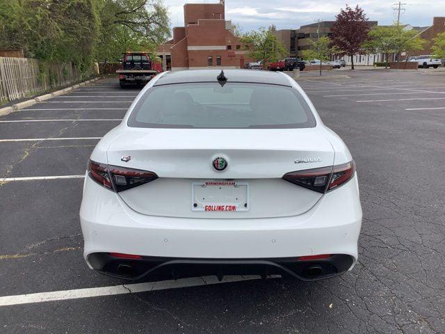 2025 Alfa Romeo Giulia GIULIA AWD 2025 Alfa Romeo Giulia GIULIA AWD