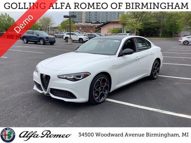 2025 Alfa Romeo Giulia GIULIA AWD 2025 Alfa Romeo Giulia GIULIA AWD