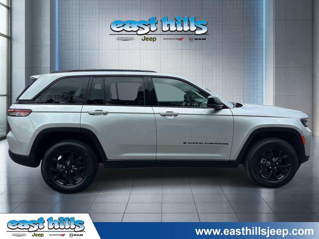 2025 Jeep Grand Cherokee Altitude X 4x4