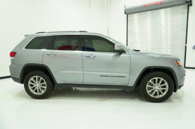 2021 Jeep Grand Cherokee Laredo E 4x2