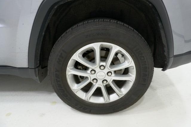 2021 Jeep Grand Cherokee Laredo E 4x2