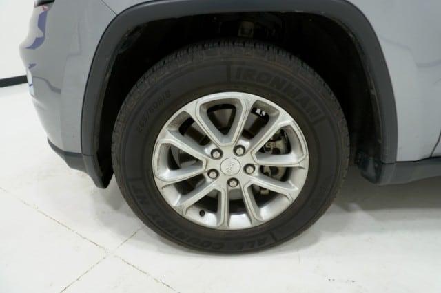 2021 Jeep Grand Cherokee Laredo E 4x2