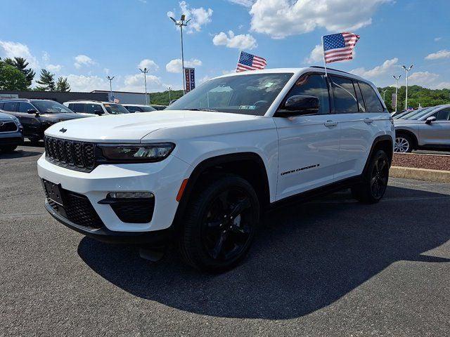 2023 Jeep Grand Cherokee Limited 4x4 2023 Jeep Grand Cherokee Limited 4x4