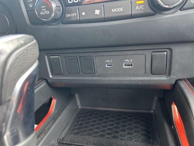 2024 Nissan Frontier Crew Cab PRO-X 4x2
