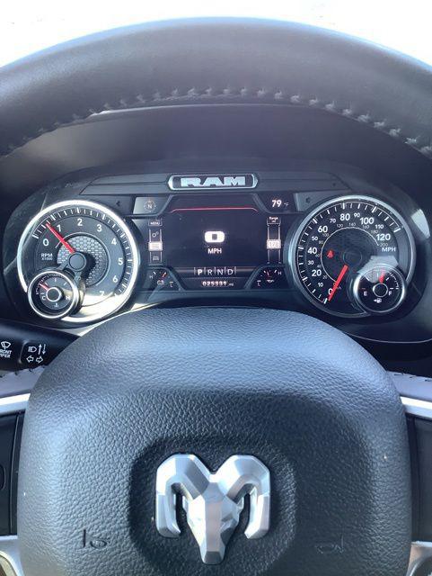 2022 Ram 1500 Big Horn Crew Cab 4x4 5'7" Box