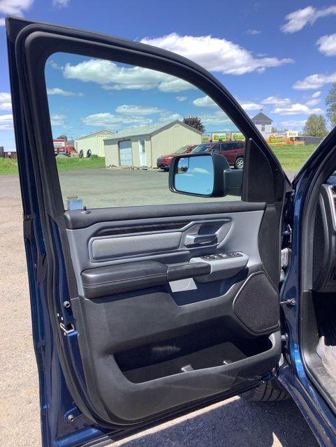 2022 Ram 1500 Big Horn Crew Cab 4x4 5'7" Box