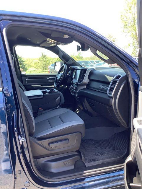 2022 Ram 1500 Big Horn Crew Cab 4x4 5'7" Box