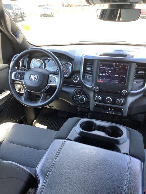 2022 Ram 1500 Big Horn Crew Cab 4x4 5'7" Box