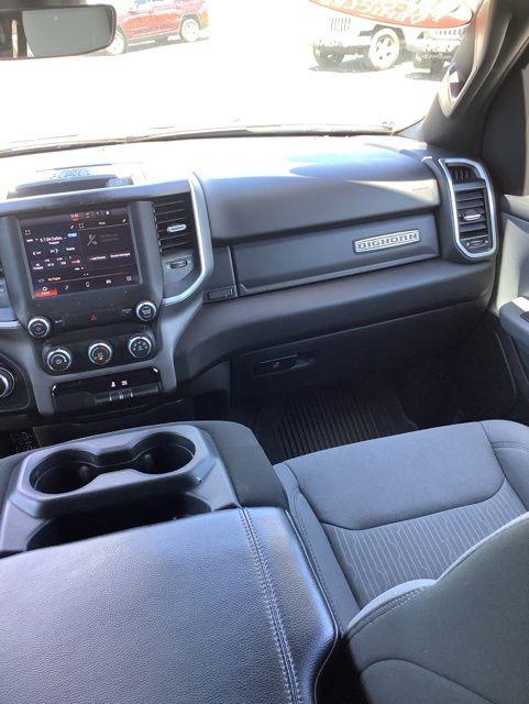 2022 Ram 1500 Big Horn Crew Cab 4x4 5'7" Box