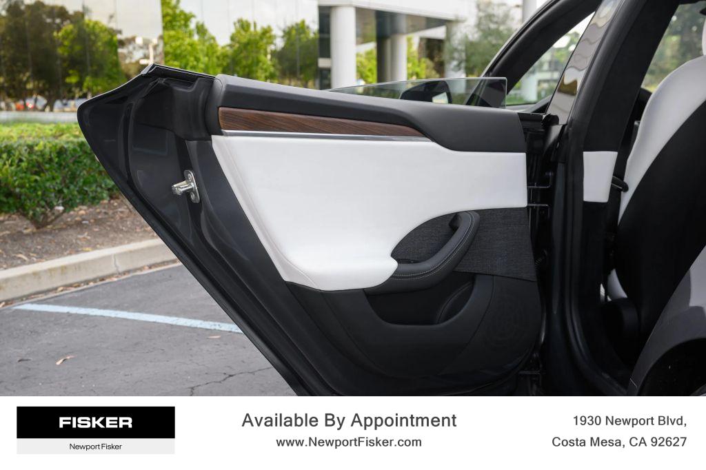 2023 Tesla Model S Standard Range - Photo 16