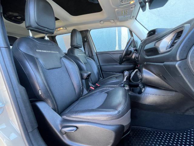 2017 Jeep Renegade Deserthawk 4x4