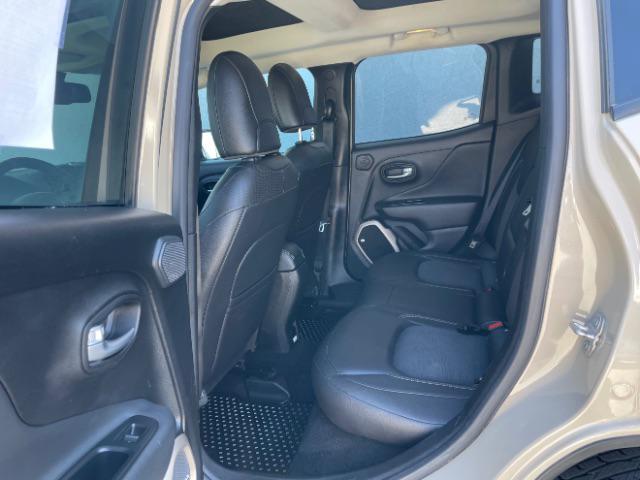 2017 Jeep Renegade Deserthawk 4x4