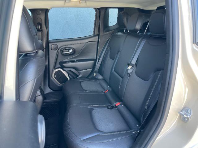 2017 Jeep Renegade Deserthawk 4x4