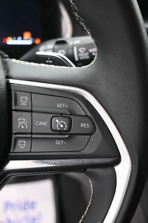 2023 Jeep Grand Cherokee L Altitude 4x4