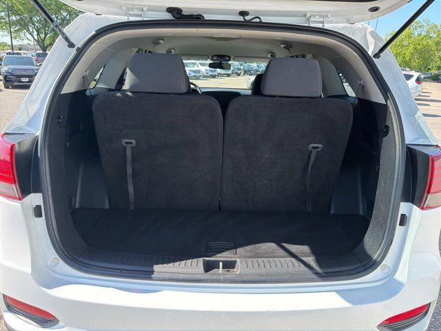 2020 Kia Sorento 3.3L LX