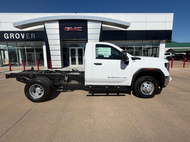 2026 GMC Sierra 3500HD Pro