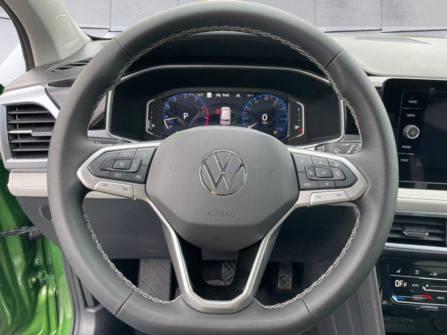 2026 Volkswagen Taos SEL