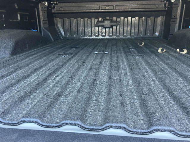 2026 Chevrolet Silverado 2500HD Crew Cab, Standard Bed, XR2, 4WD