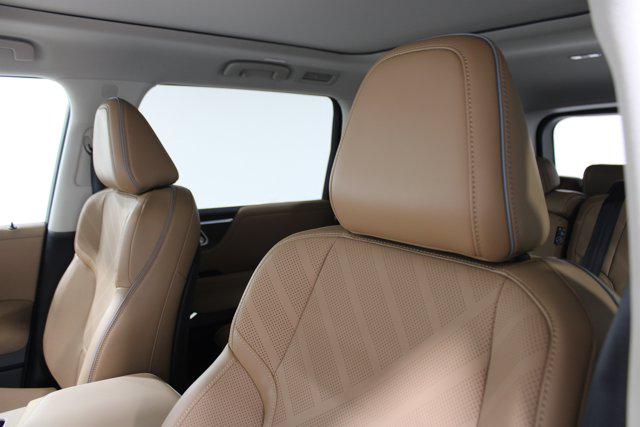 2026 INFINITI QX80 LUXE AWD