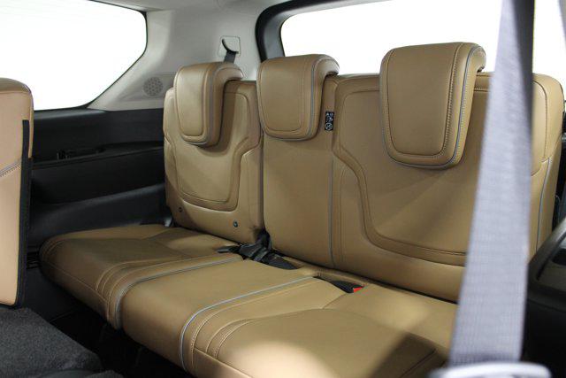 2026 INFINITI QX80 LUXE AWD