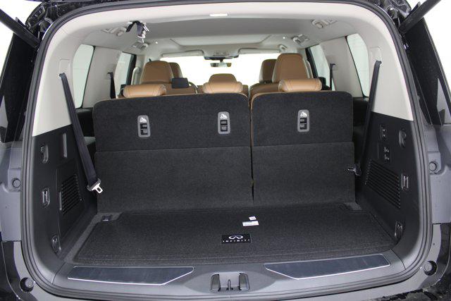 2026 INFINITI QX80 LUXE AWD