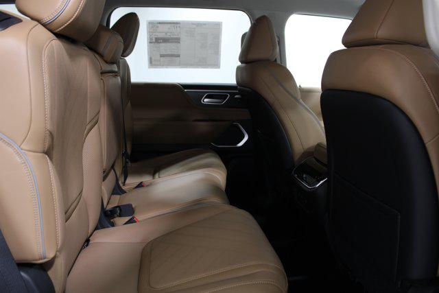 2026 INFINITI QX80 LUXE AWD