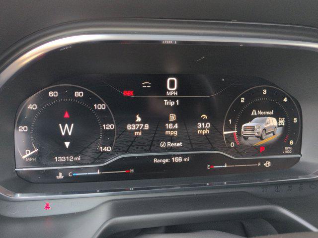 2024 GMC Yukon XL 4WD SLT