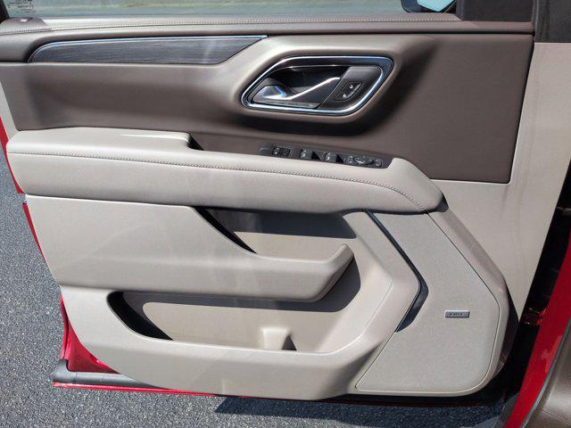 2024 GMC Yukon XL 4WD SLT