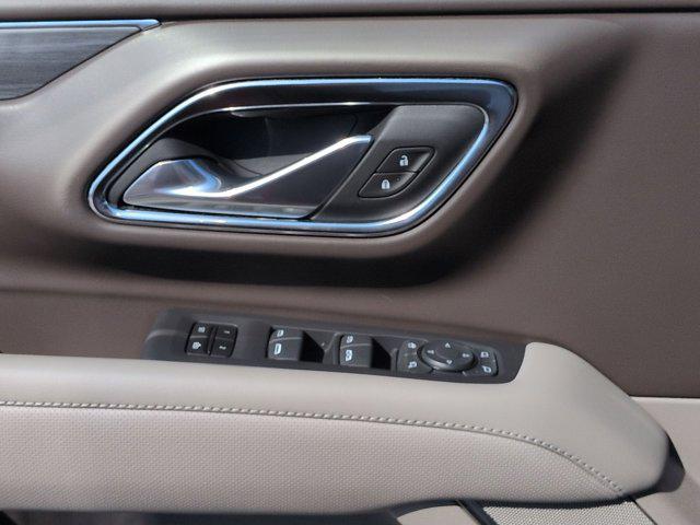 2024 GMC Yukon XL 4WD SLT