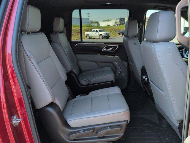 2024 GMC Yukon XL 4WD SLT