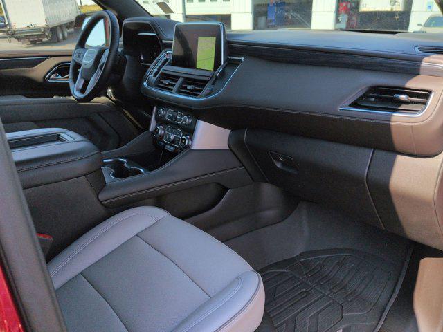 2024 GMC Yukon XL 4WD SLT