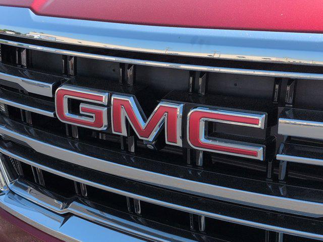 2024 GMC Yukon XL 4WD SLT