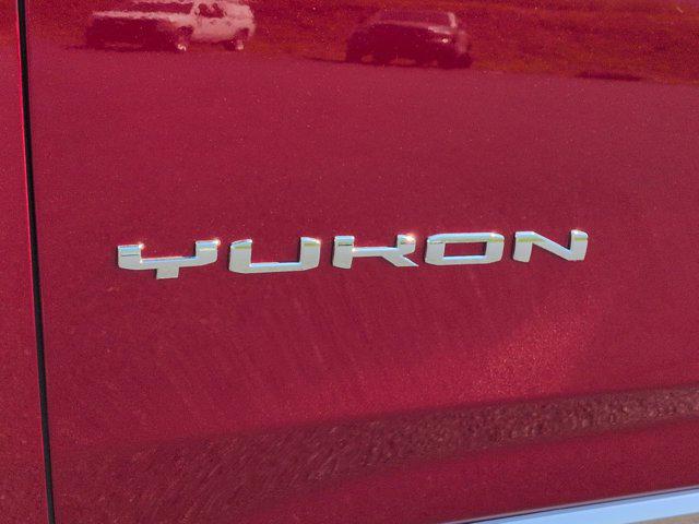 2024 GMC Yukon XL 4WD SLT