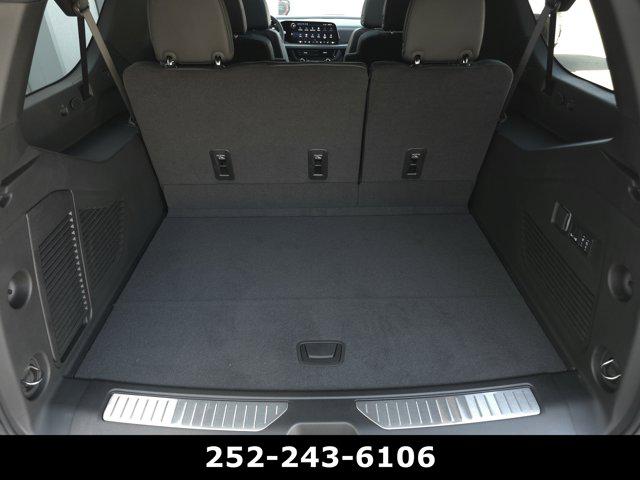 2025 Chevrolet Suburban 4WD Z71