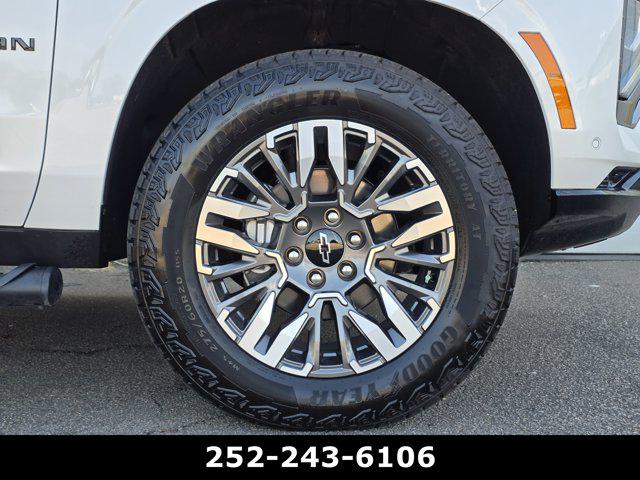 2025 Chevrolet Suburban 4WD Z71