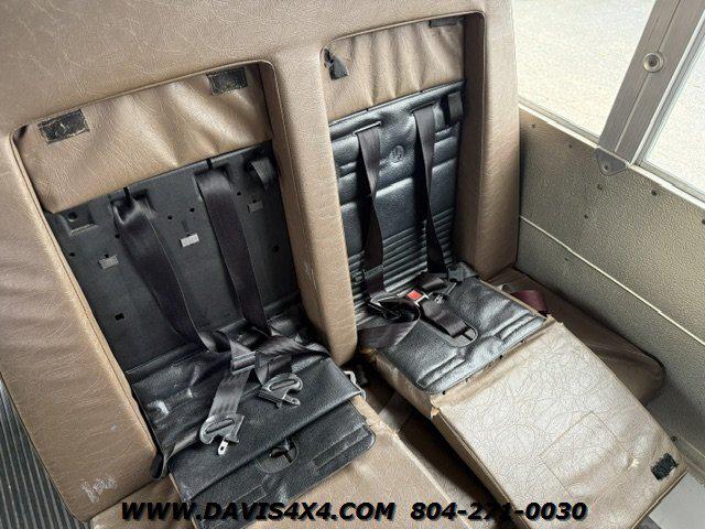 2003 Chevrolet Express Cutaway Base w/C7L/C7N