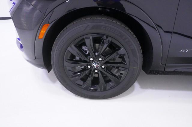 2026 Buick NV Sport Touring FWD
