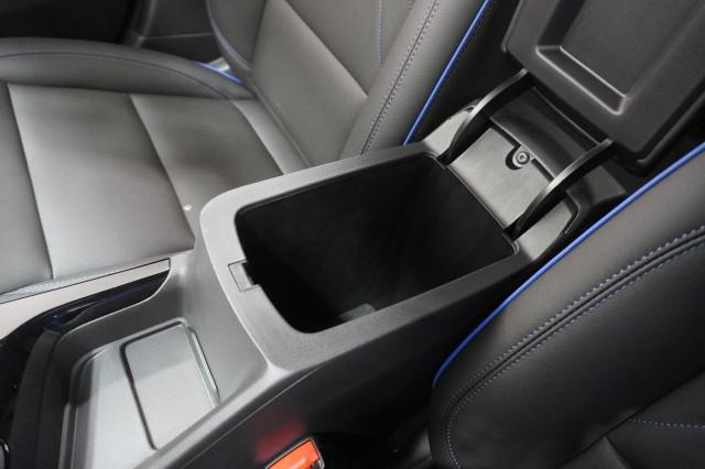 2026 Buick NV Sport Touring FWD