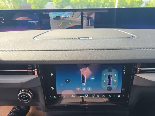2026 Lincoln Navigator Premiere L