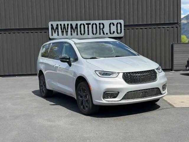 2024 Chrysler Pacifica Limited AWD for sale in Logan, UT