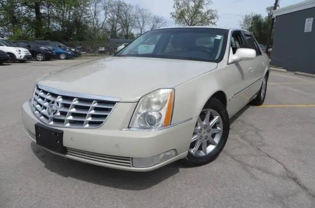 2010 Cadillac DTS Luxury Collection for sale in Wickliffe, OH