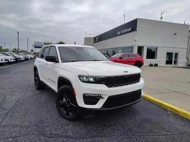 2023 Jeep Grand Cherokee Limited 4x4 for sale in Indianapolis, IN