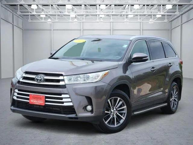 2019 Toyota Highlander XLE for sale in Wichita Falls, TX