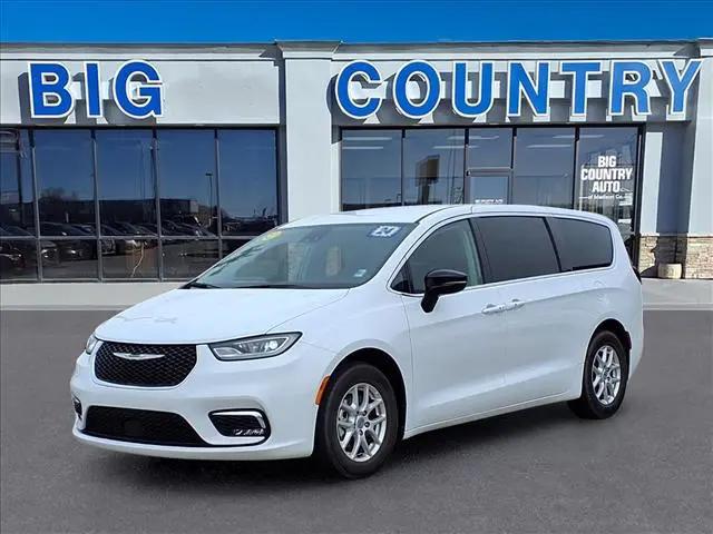 2024 Chrysler Pacifica Touring L for sale in Columbus, NE