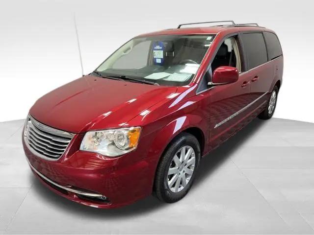 2016 Chrysler Town & Country Touring for sale in Sheffield Village, OH