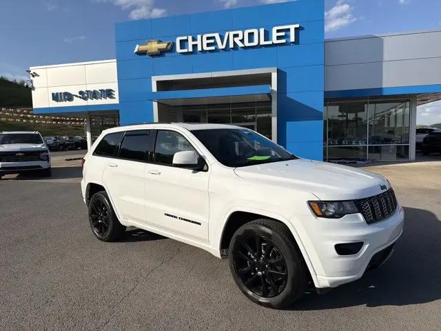 2020 Jeep Grand Cherokee Altitude 4x4 for sale in Sutton, WV